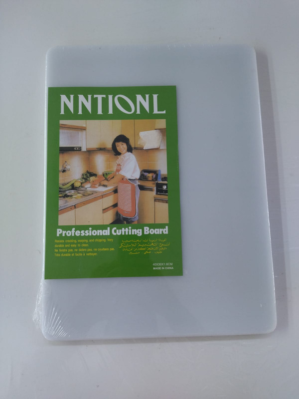 IE-30598 CUTTING BOARD